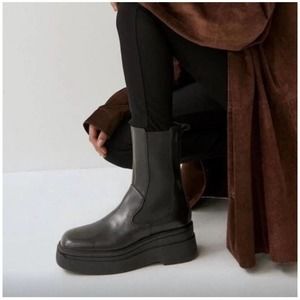 Vagabond Shoemakers Black Carla Platform Boots